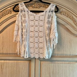 Womens small lace-crochet top sz small